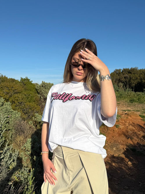 California Vibes Tee